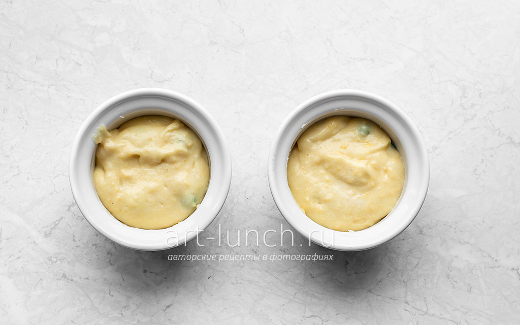 Выпекаем в разогретой до 200°С духовке 20 минут