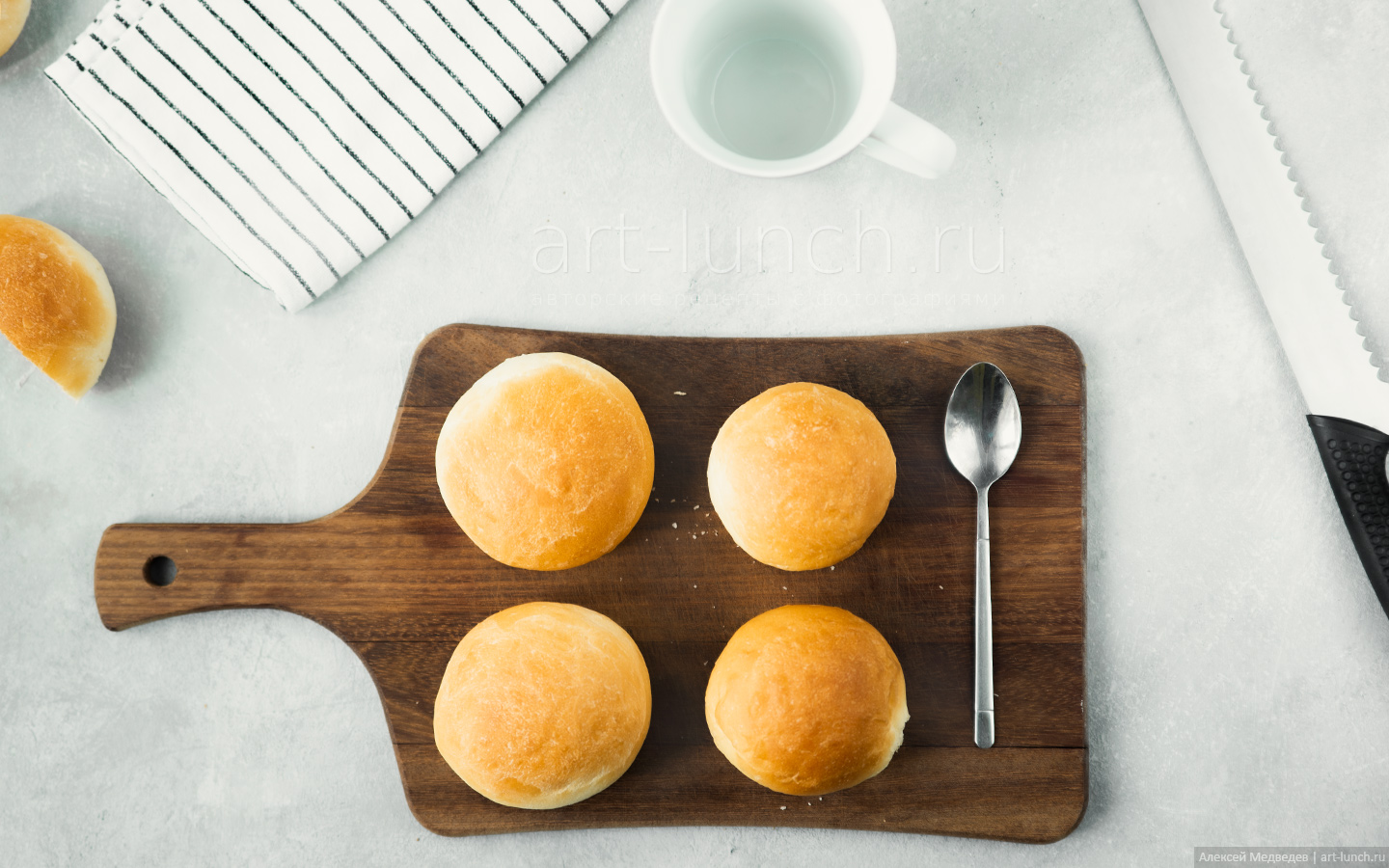 Простые дрожжевые булочки