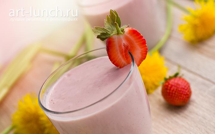 Бананово-клубничный смузи пошаговый рецепт с фото